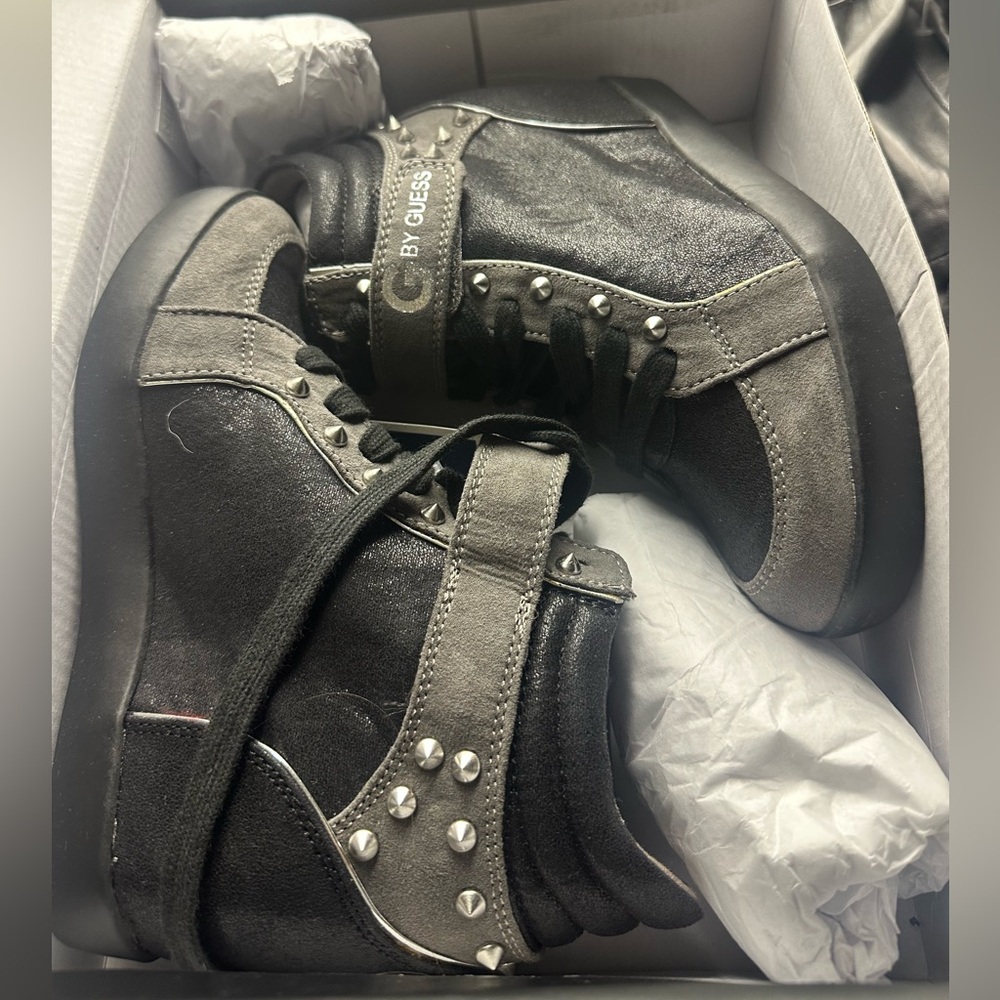 Guess Gray Multi High-Top Sneakers
